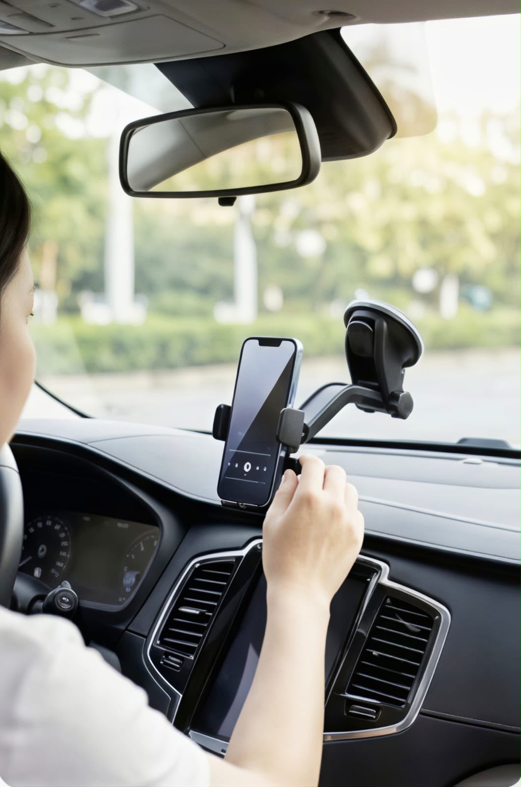 CAR PHONE HOLDER